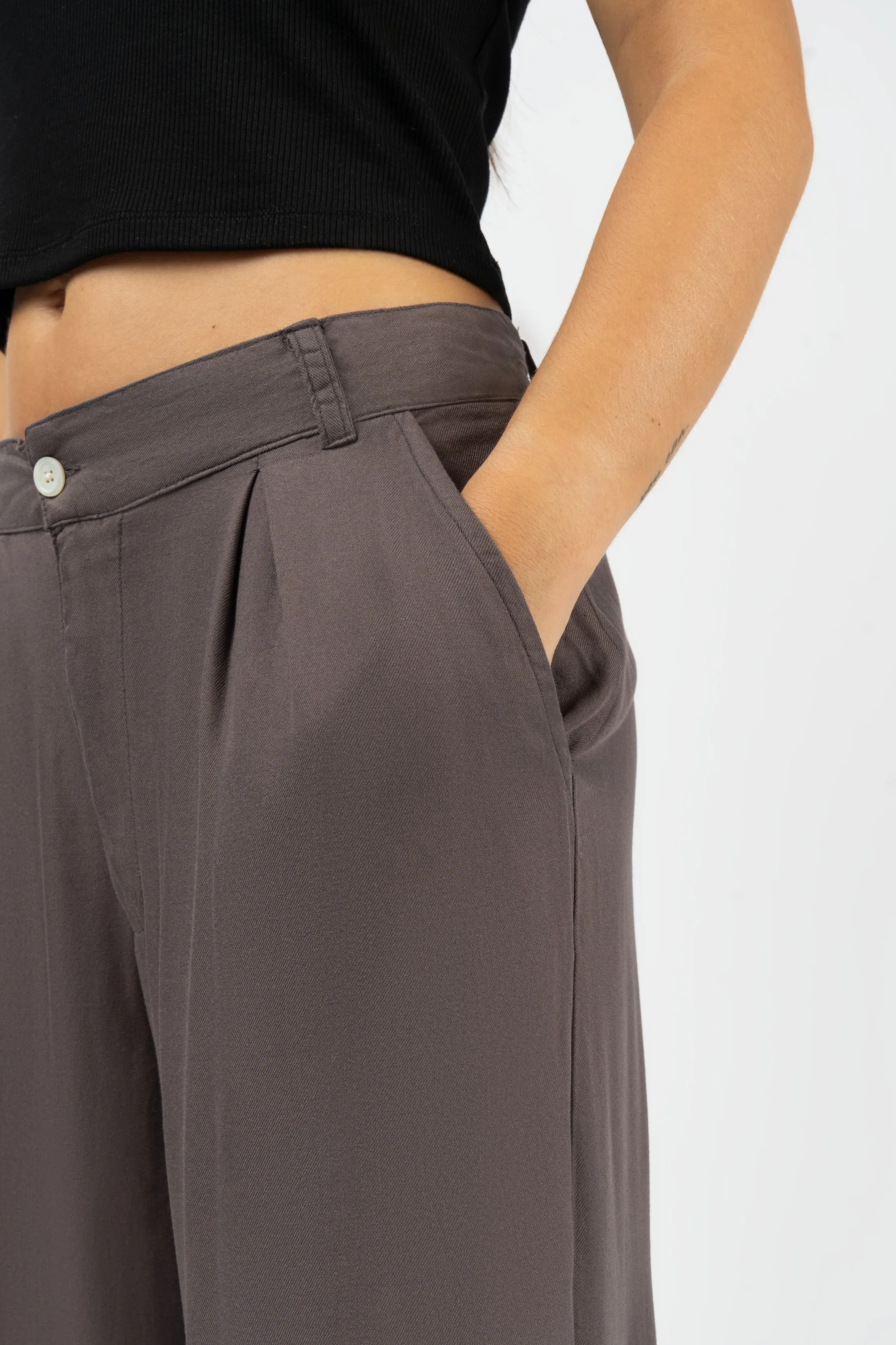 100% Ecovero Viscose Wide Leg Mid Waist Pants