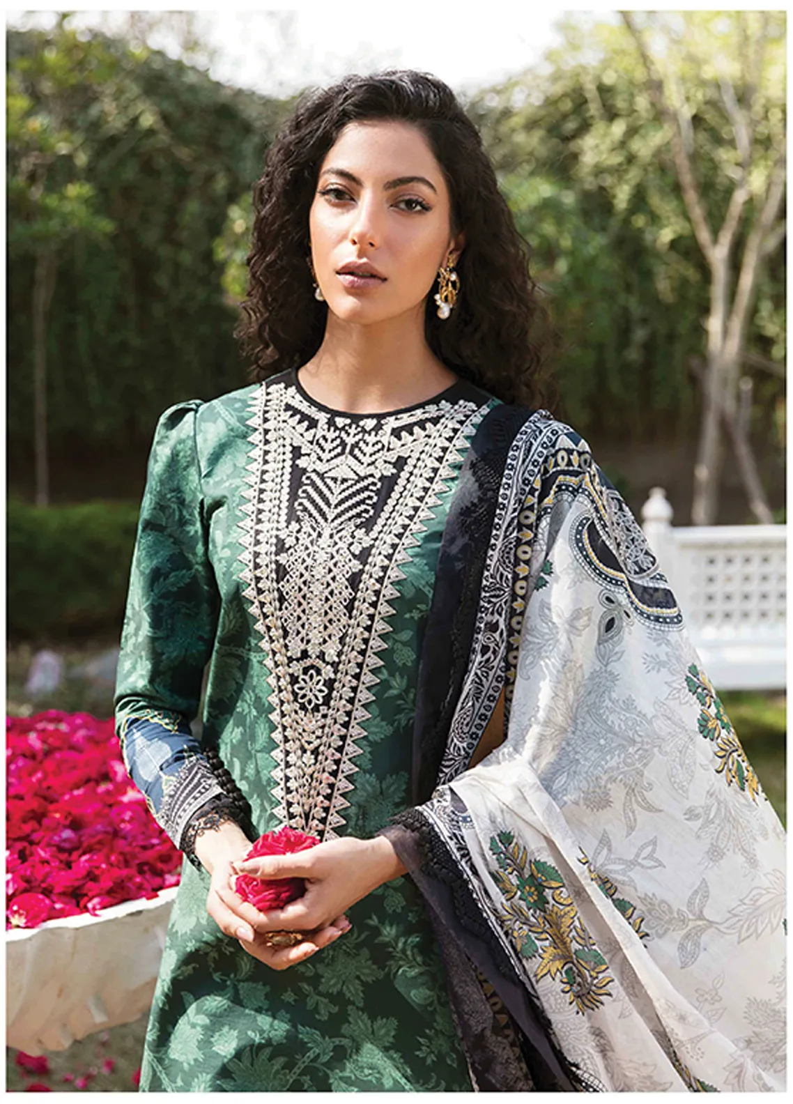 Afsanah By Seran Embroidered Lawn Unstitched 3 Piece Suit - 01