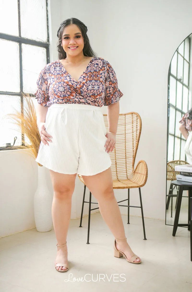 Basic Shorts with Pockets - White Stripes