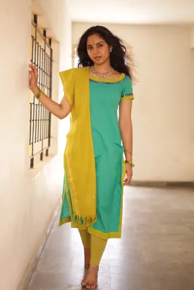 Kaakha Kaakha Jyotika Aqua Blue & Lime Green (Kurti Dupatta)