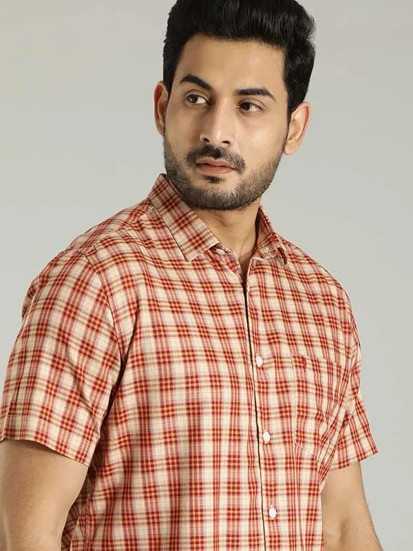 Men Checked Half Sleeve Cotton Blend Shirt