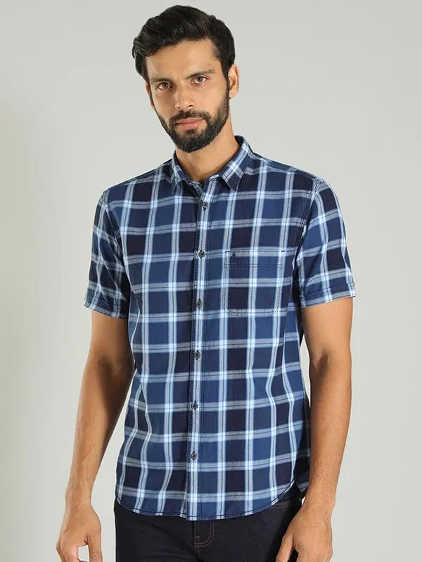 Men Checked Half Sleeve Cotton Shirt