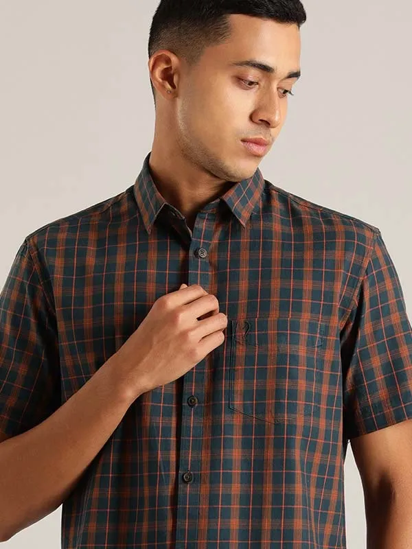 Men Checked Half Sleeve Cotton Shirt