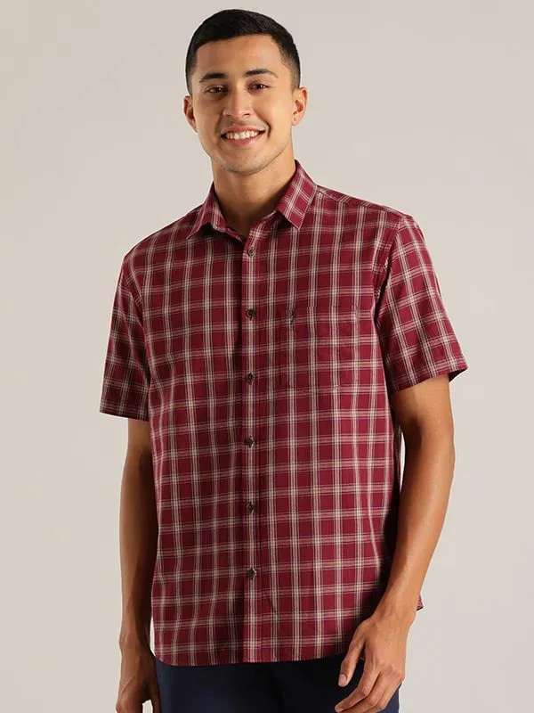 Men Checked Half Sleeve Cotton Shirt