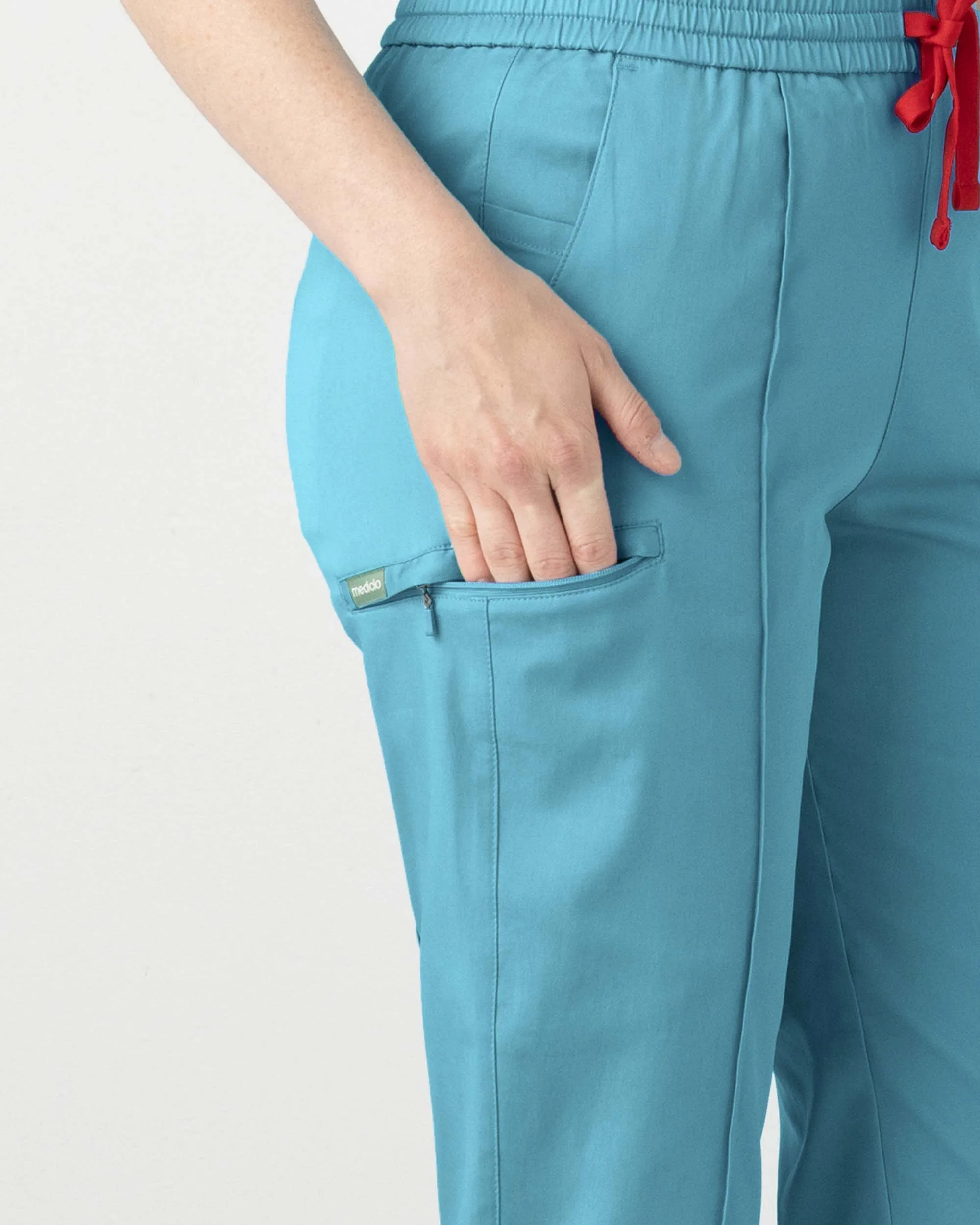 TENCEL™ Sicily‎ ‎ Pintuck Tapered Scrub Pants